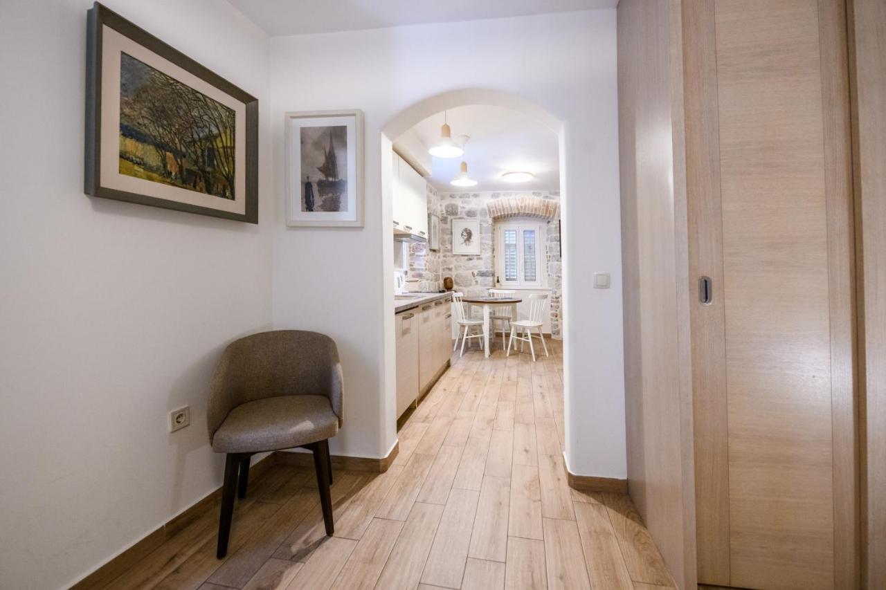 Apartmani Art Karampana Kotor Exterior foto