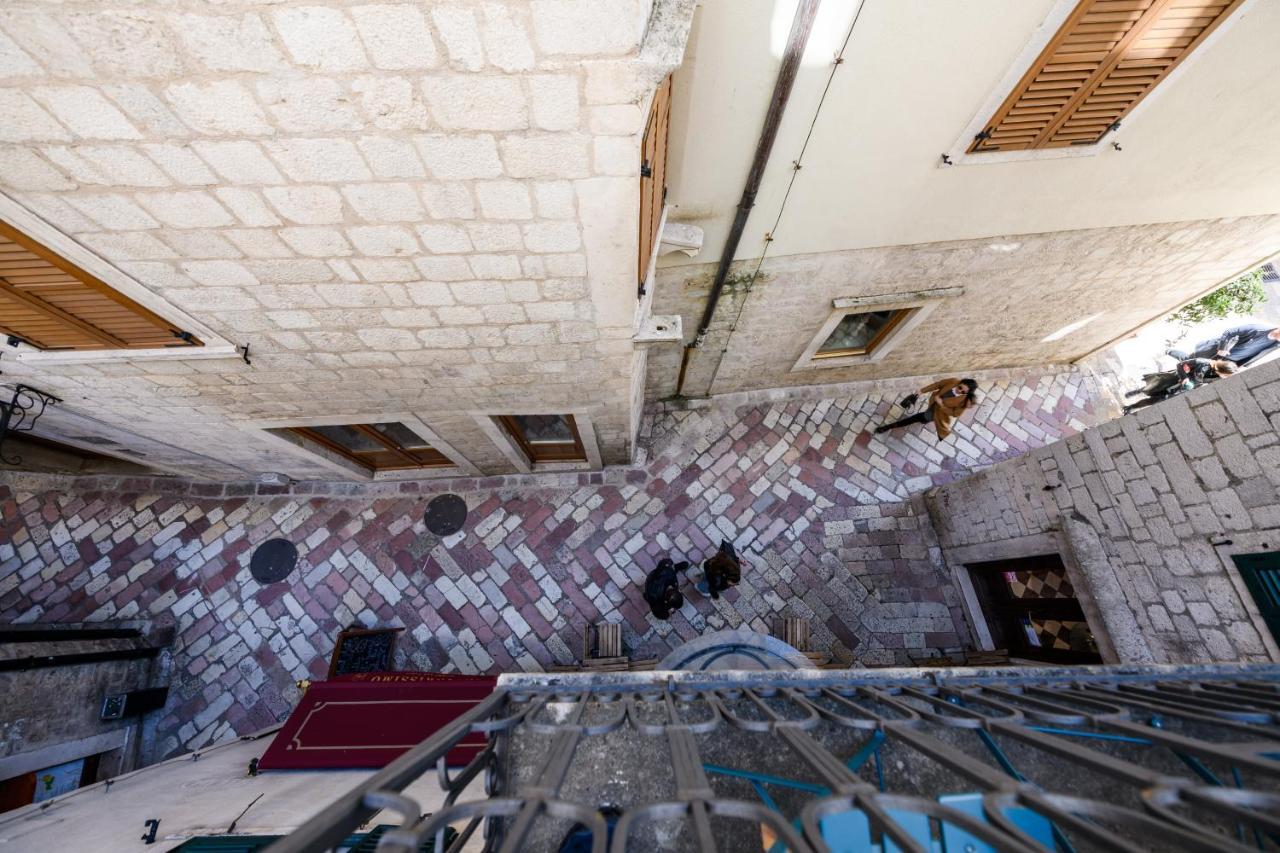 Apartmani Art Karampana Kotor Exterior foto